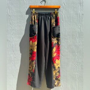 Vintage 90s Tropical and Black Stretch Waist Pants Size SM
